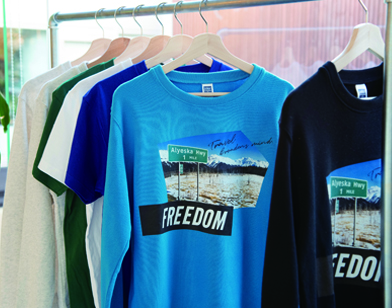 Tシャツ